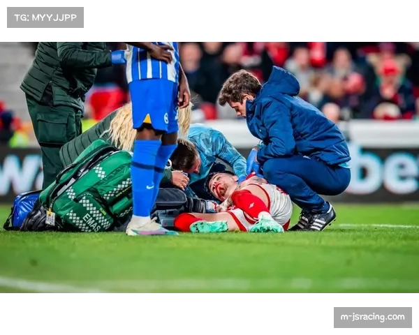 官方确认：沙尔克04队长因膝盖韧带伤势，确定赛季报销。